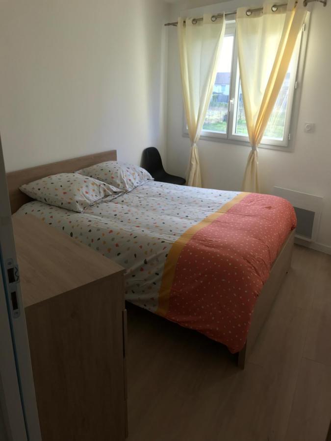Appartement Numero 4 Ou Numero 8 Savigne-l'Eveque エクステリア 写真